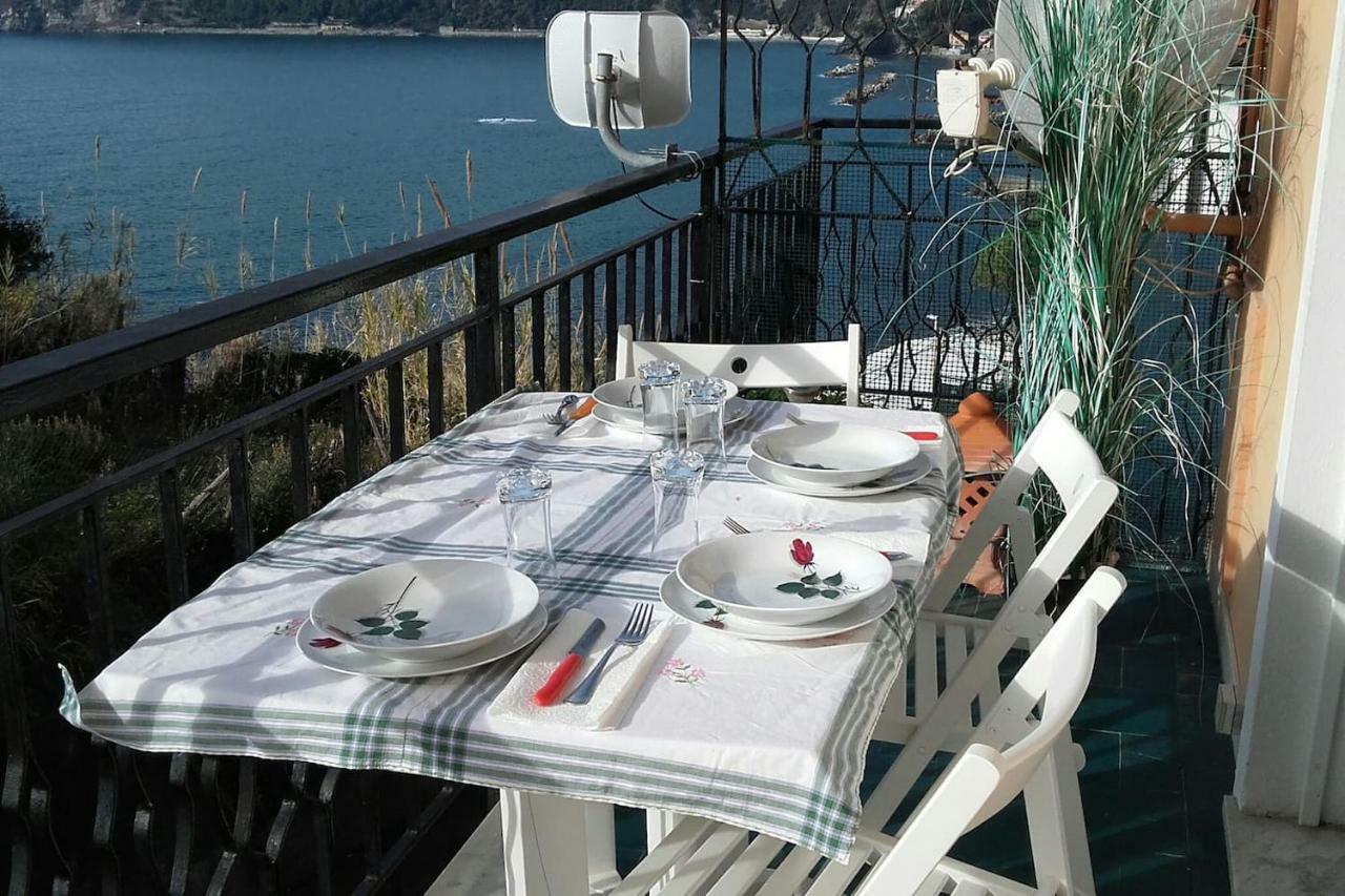 Un Gioiello Con Vista Mare Villa Moneglia Exterior photo